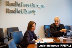 Мая Санду в штаб-квартирі Радіо Свобода в Празі. 16 жовтня 2023 року