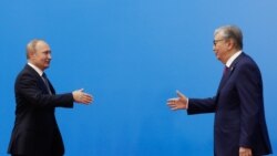 Лицом к событию. Токаев бьет наёмников по рукам Лицом к событию. Токаев бьет наёмников по рукам