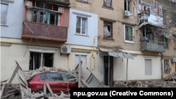 Внаслідок російської атаки загинув 68-річний чоловік, його тіло із-під завалів дістали рятувальники. Фото ілюстративне