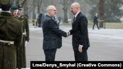 Денис Шмигаль зустрівся з президентом країни Аларом Карісом