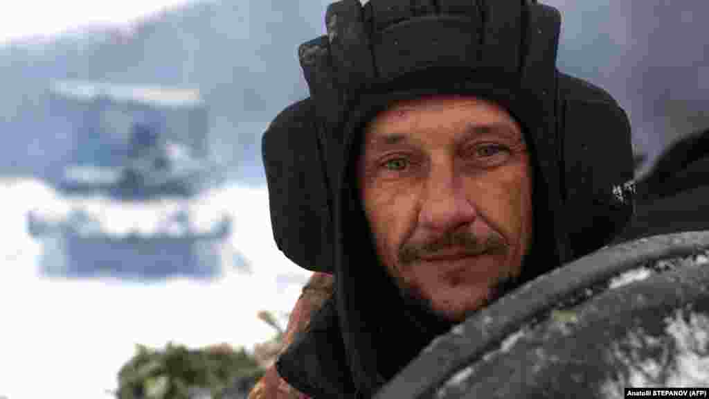 У деяких випадках лінія фронту розташована недалеко від того місця, де вона була напередодні повномасштабного вторгнення Росії після майже восьми років бойових дій у регіоні  