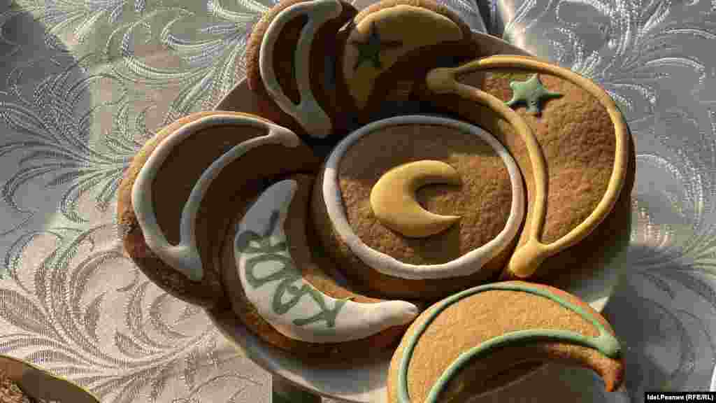 Угощения на ифтар – вечерний прием пищи после захода солнца в месяц Рамадан