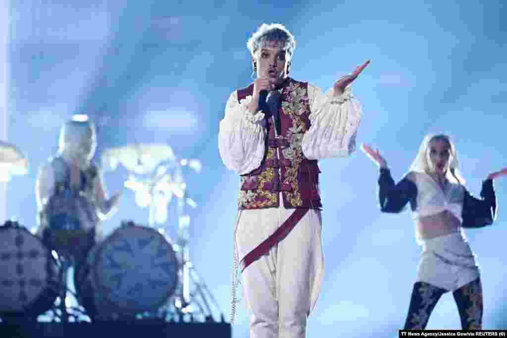 Baby Lasagna представляє Хорватію з піснею «Rim tim tagi dim» під час другої репетиції першого півфіналу 68-го пісенного конкурсу «Євробачення» (ESC) в Malmo Arena, Мальме, Швеція, 6 травня 2024 року