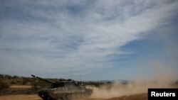 Наразі швейцарські військові мають 134 танки Leopard 2 на озброєнні