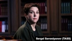 Журналістка Катерина Гордєєва, авторка Youtube-проєкту «Скажи Гордеевой»