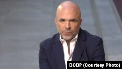 Srđan Cvijić: Rusiji je važno da u Srbiji ostane na vlasti populistički režim Aleksandra Vučića koji ima veoma slično razumevanje demokratije i međunarodnih odnosa kao Vladimir Putin.