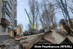 Триває розбирання завалів