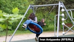 Діти у Херсоні, квітень 2024 року