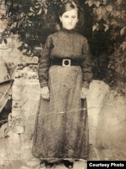 Юхимія Середа в юності. (Архів Ірини Трач-Тарновської)