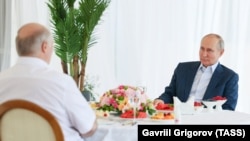 Володимир Путін і Олександр Лукашенко, 9 червня 2023 року