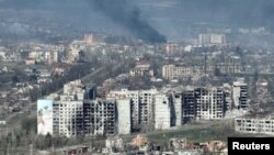 Бахмут залишається в епіцентрі бойових дій. На фото – місто Бахмут, 15 квітня 2023 року