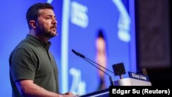 Президент України Володимир Зеленський на конференції «Діалог Шангрі-Ла» в Сінгапурі 2 червня