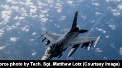 Представники Данії та Нідерландів заявили, що їхні країни не проти застосування для ударів по військових цілях у Росії винищувачів F-16