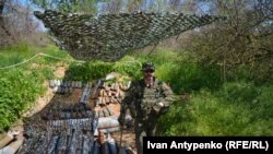 Ракети, міни та артилерійські снаряди: як сапери НГУ розміновують поля Херсонщини (фоторепортаж)