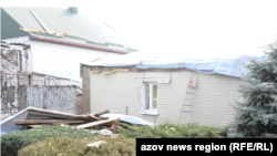 Зруйнований обстрілом будинок батьків Алли