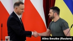 Анджей Дуда каже, що це був би перший крок, пов’язаний з наданням реальних гарантій безпеки. Архівне фото