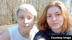 Лена Патяева и Седа Сулейманова, архивная фотография