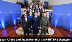 В жовтні 2023 року Мальта провела черговий раунд зустрічей політичних радників щодо української «формули миру». Мальта як член ЄС підтримує всі санкції проти Росії