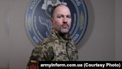 За словами Петра Яценка, у  координаційному штабі сподіваються, що міжнародний тиск допоможе у цій ситуації