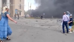 Вижити в епіцентрі ракетного удару по Будинку офіцерів: історія звукорежисера з Вінниці (відео) Вижити в епіцентрі ракетного удару по Будинку офіцерів: історія звукорежисера з Вінниці (відео)