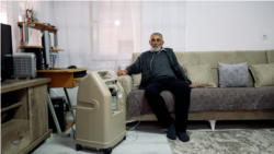 Život uz bocu sa kiseonikom zbog zagađenja na Kosovu Život uz bocu sa kiseonikom zbog zagađenja na Kosovu