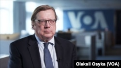 Девід Шеффер, експосол США з воєнних злочинів