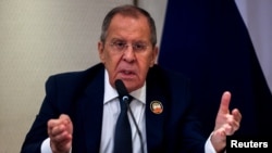 «Історично, географічно, геополітично неможливо Росію втратити в тому сенсі, що повністю ігнорувати її інтереси у Закавказзі», – сказав Сергій Лавров.