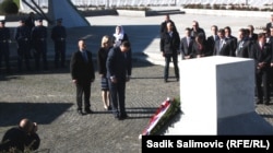 Dodik, Cvijanović i Lukač u Potočarima, 10. novembra 2015.