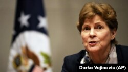 Американська сенаторка-демократка Джин Шагін