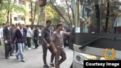 Затримання нелегальних мігрантів в Алмати, Казахстан, 2023 рік