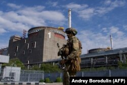 Російський військовий на окупованій ЗАЕС, травень 2022 року