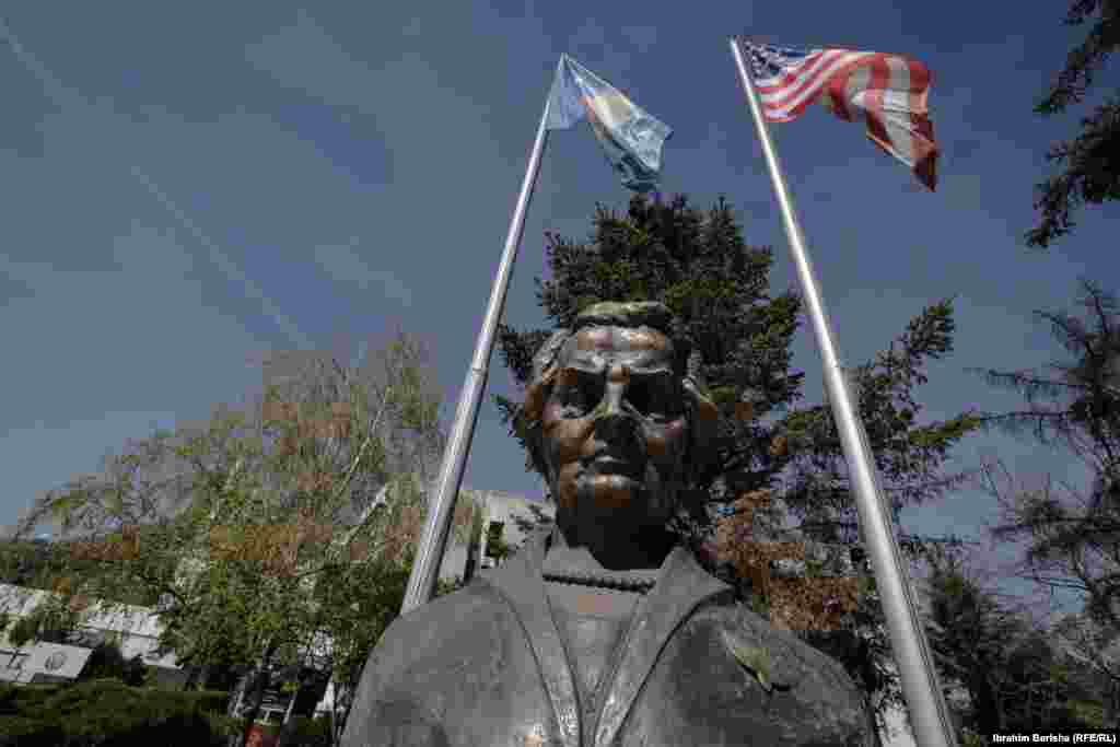 Podijeljena su mišljenja o njenom izgledu.