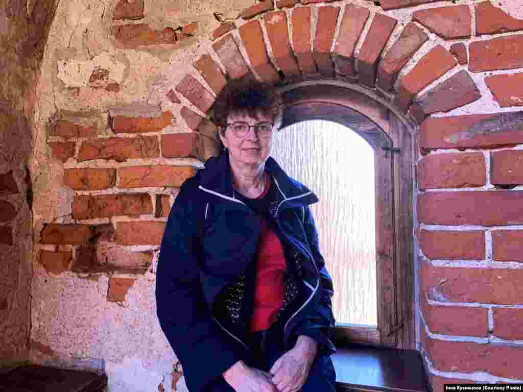 Останнє фото, яке Інна Кузнецова оприлюднила на своїй сторінці у фейсбуці, зазначивши, що це світлина 2022 року з литовського міста Тракай. Останні півтора роки вона провела на лікуванні у Литві. У 2006 році президент Литви Валдас Адамкус нагородив Інну Кузнецову орденом «За заслуги перед Литвою», Хрестом Лицаря 