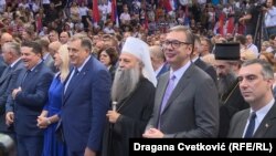 Predsednik Srbije Aleksandar Vučić, patrijarh Srpske pravoslavne crkve Porfirije i predsednik bh entiteta Republika Srpska Milorad Dodik na obeležavanju Dana srpskog jedinstva, slobode i nacionalne zastave u Nišu, na jugu Srbije, 15. septembra 2023.