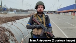 Після широкомасштабного вторгнення РФ у 2022 році херсонський вчитель Петро Чупрун одразу пішов до військомату