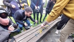 Protesti protiv kriminalizacije klevete u Banjaluci Protesti protiv kriminalizacije klevete u Banjaluci