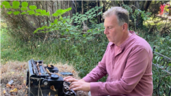 Алекс Дубас, писатель