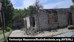 Наслідки бойових дій у Великій Новосілці, що неподалік від Рівнополя