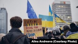 Українські біженці мають право на такі ж соцвиплати, як і німецькі громадяни