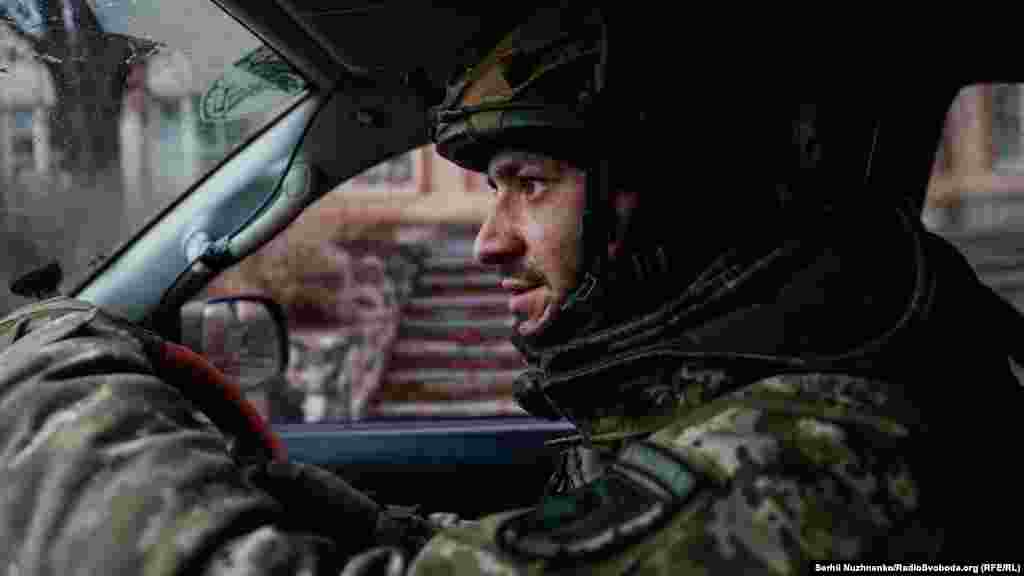 Передвигаться по городу нужно быстро, часть улиц – под прямым огневым контролем противника