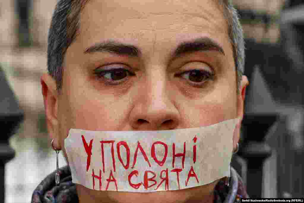 Росія заблокувала обмін військовополоненими, повідомив уповноважений Верховної Ради з прав людини Дмитро Лубінець під час брифінгу на Першому засіданні Міжнародної коаліції країн за повернення українських дітей. «Я публічно підтверджую інформацію, саме Російська Федерація заблокувала процеси обмінів військовополонених. Останній обмін відбувався 7 вересня поточного року», – заявив Лубінець