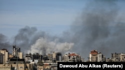 Дим піднімається під час ізраїльського удару у місті Газа, 21 березня 2024 рок