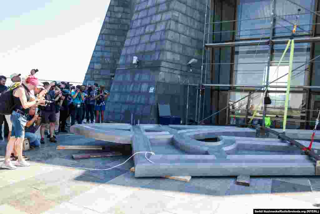 Вартість проєкту – 28 мільйонів гривень. Як повідомили в Мінкульті, на його реалізацію не залучено державних коштів, а гроші на нього зібрали виключно від великого бізнесу