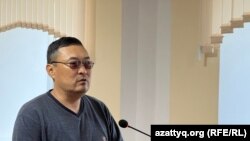 Бежавший из России в Казахстан мобилизованный Игорь Санджиев на апелляционном слушании в суде. Уральск, 25 мая 2023 года