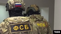 Сотрудники ФСБ РФ, иллюстративное фото