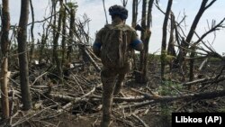 Ілюстраційне фото. Військовий 3-ї окремої штурмової бригади в районі Бахмута, 4 вересня 2023 року