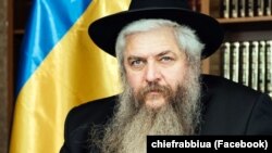 Відповідне відео він опублікував з коментарем – «моє звернення до Дональда Трампа – допомогти Україні досягти справедливого і міцного миру»