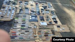 Oduzeti mobiteli, noževi i drugo od zatvorenika u "Idrizovu"; oktobar 2023.