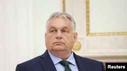 У перший тиждень головування Угорщини у Раді Євросоюзу угорський прем’єр відвідав Київ, Москву та Пекін з так званою «миротворчою місією», не маючи на це мандата від ЄС.