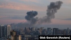 Дим над Києвом під час російського удару 29 грудня